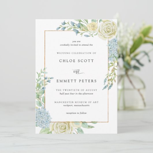 Elegant Blue White Floral Wedding Kaart (Staand voorkant)