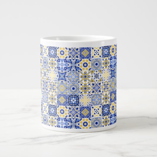 Elegant blue& white Portuguese Azulejo pattern  Grote Koffiekop (Voorkant)
