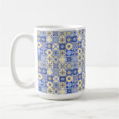 Elegant blue& white Portuguese Azulejo pattern  Koffiemok (Links)