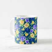 Elegant Blue Yellow Rose Floral Pattern Koffiemok (Voorkant links)