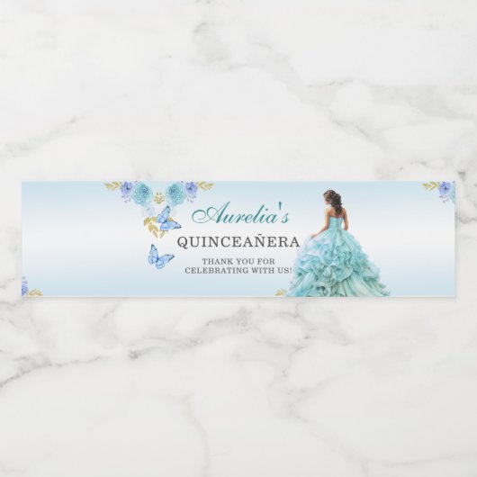 Elegant Blush Blauw Bloemen Quinceañera Verjaardag Waterfles Etiket (Enkel label)