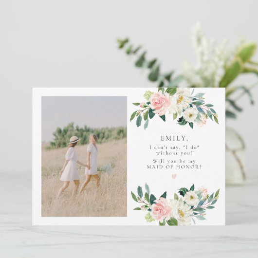 Elegant Blush Bloemen Foto Maid of Honor Voorstel Kaart (Staand voorkant)