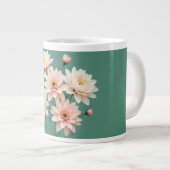 Elegant Blush Chrysanthemum Art Grote Koffiekop (Voorkant rechts)