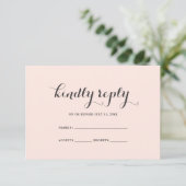 Elegant Blush en Gray Wedding RSVP Kaart (Staand voorkant)