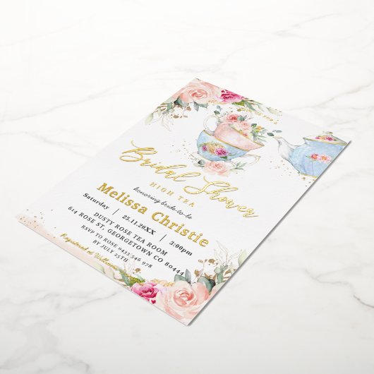 Elegant Blush Floral High Tea Party Vrijgezellenfe Folie Uitnodiging (Gedraaid)