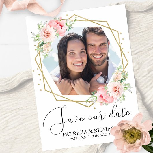 Elegant Blush Floral Photo Wedding Save the Date Kaart