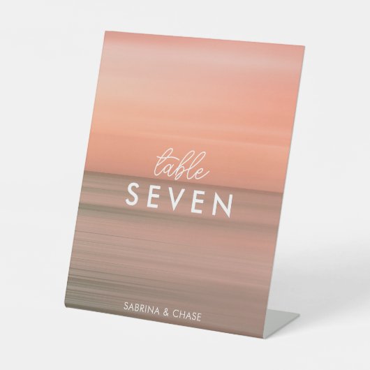 Elegant Blush gradiënt bruiloft tabelnummer Reclamebord Met Voetstuk (Voorkant)