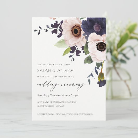 Elegant Blush Navy Anemone Floral Wedding Invite Bedankkaart (Staand voorkant)