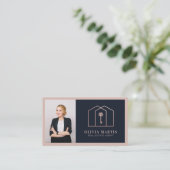 Elegant Blush & Navy Professional Real Estate Visitekaartje (Staand voorkant)
