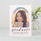 Elegant Blush Pink Arch 2025 Foto Afstuderen Aankondiging (Staand voorkant)