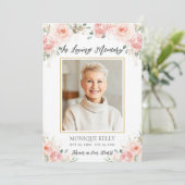 Elegant Blush Pink Floral Foto Funeral Memorial Bedankkaart (Staand voorkant)
