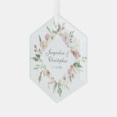 Elegant Blush Pink Floral Personalized Weddenschap Glas Ornament (Voorkant links)