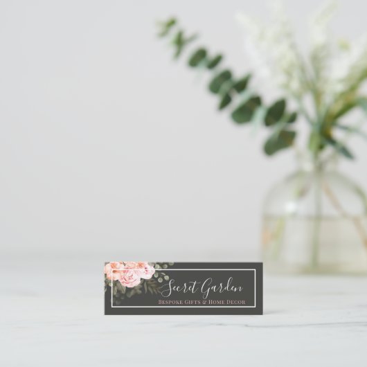 Elegant Blush Pink Floral Roos Moderne sociale med Mini Visitekaartje (Staand voorkant)