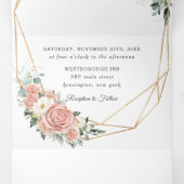 Elegant Blush Pink Ivory Floral Wedding RSVP Drieluik Uitnodiging (Binnenkant midden)