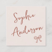 Elegant Blush Pink Script with Bow        Vierkante Visitekaartje (Voorkant)