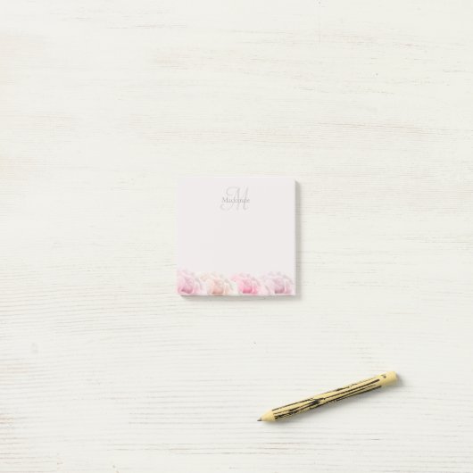Elegant Blush Roses Monogram Aangepaste naam Post-it® Notes (Op bureau)