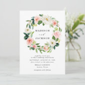 Elegant Blush Roze en Wit Bloemen Krans Bruiloft Kaart (Staand voorkant)
