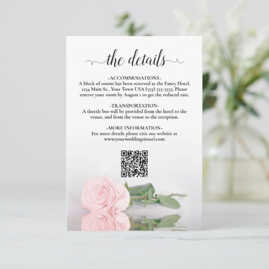 Elegant Blush Roze Rose Bruiloft Details QR Code Informatiekaartje (Staand voorkant)