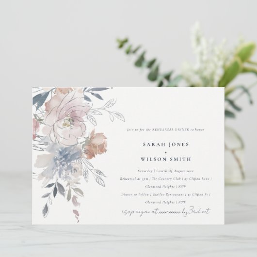 Elegant Blush Waterverf Bloemen Repetitie Diner Kaart (Staand voorkant)
