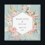 elegant bohaan floral monogram magnet<br><div class="desc">Ons "bohemiene florale" collectie is voorzien van een prachtige blozen en lichte blauwgroen bloem met een ruim droog folium op de pastelachtergronden van uw keuze. Gangschikt met een combinatie elegant manuscript voor al uw persoonlijke informatie zijn wij positief dat u van verschillende punten van dit collectie zult houden mengen en...</div>