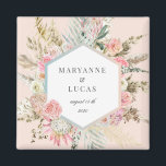 elegant bohemisch bloemmonogram magneet<br><div class="desc">Ons "bohemiene florale" collectie is voorzien van een prachtige blozen en lichte blauwgroen bloem met een ruim droog folium op de pastelachtergronden van uw keuze. Gangschikt met een combinatie elegant manuscript voor al uw persoonlijke informatie zijn wij positief dat u van verschillende punten van dit collectie zult houden mengen en...</div>