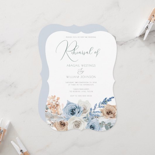 Elegant Boho Blue Floral Wedding Rehearsal Dinner Kaart (Voorkant / Achterkant in situ)