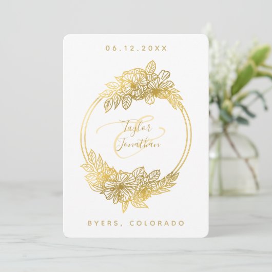 Elegant Boho Chic White Gold Flowers Chic Wedding Kaart (Staand voorkant)