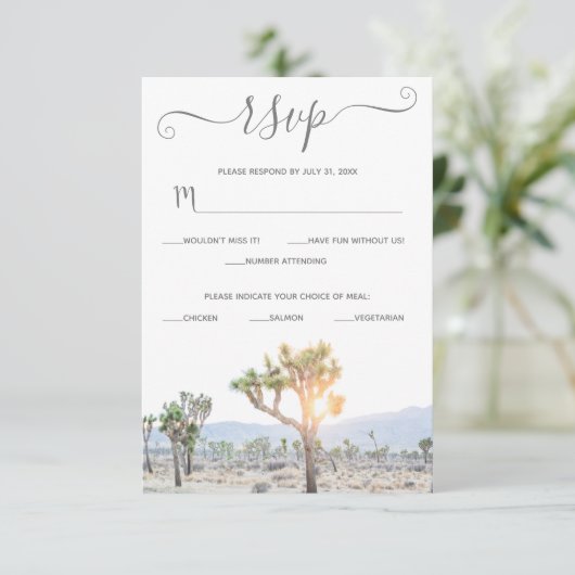 Elegant Boho Greenery Custom Joshua Tree Wedding RSVP Kaartje (Staand voorkant)