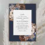 Elegant Boho Navy and Brown Florals Wedding Kaart<br><div class="desc">Deze prachtige, elegante trouwuitnodiging kenmerkt boho floral arrangementen in tegengestelde hoeken, met een kleurenschema van bruin, marineblauw, ivoor en beige. De achtergrondkleur kan aan om het even welke kleur worden aangepast u zou houden van (getoond in jachtblauw). De achterzijde van de kaart is een passende diepbruine kleur, maar de kleur...</div>