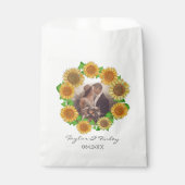 Elegant Boho Sunflower Rustic Personalized Wedding Bedankzakje (Voorkant)