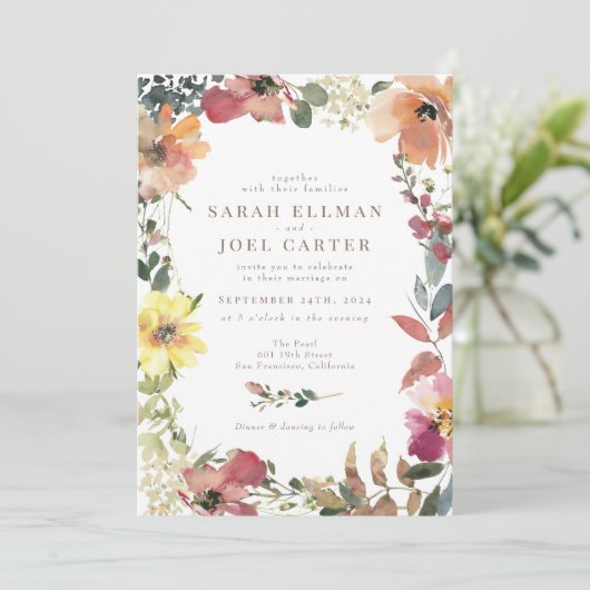 Elegant Boho Wildflower Wedding Uitnodiging (Staand voorkant)