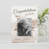 Elegant Book Stack Congratulations Graduate Photo Feestdagenkaart (Staand voorkant)