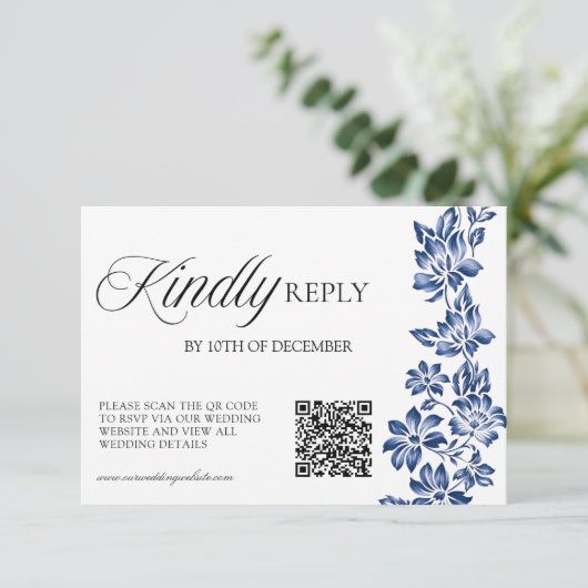Elegant Botanical Floral Wedding  RSVP Kaartje (Staand voorkant)