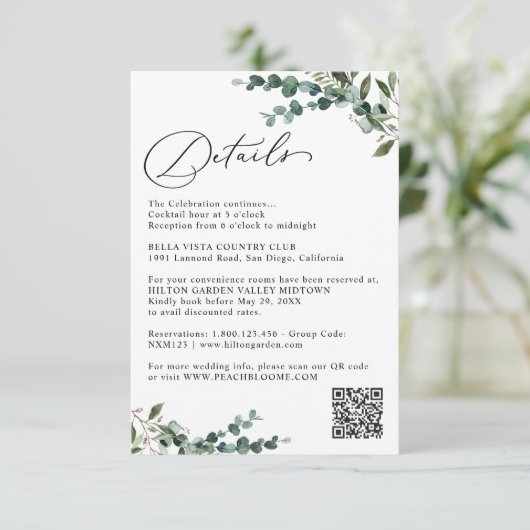 Elegant Botanical Greenery QR Code Wedding Details Informatiekaartje (Staand voorkant)