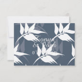 Elegant Botanical Leaf Navy White Pattern Weddensc Kaart (Achterkant)