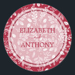 Elegant botanicals Cranberry Wedding Ronde Sticker<br><div class="desc">Elegante,  stijlvolle stickers hebben een prachtig wit botanisch patroon op de veenbes en uw namen in het teken van de kikkervlek. Gebruik voor feestjes of dank je stickers. Verandering in OM HET EVEN WELKE achtergrond COLOR. MATCHING uitnodigingen en nog veel meer in onze winkel.</div>