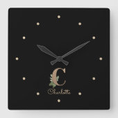 Elegant Botanisch Monogram Letter C Vierkante Klok (Voorkant)