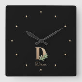 Elegant Botanisch Monogram Letter D Vierkante Klok (Voorkant)