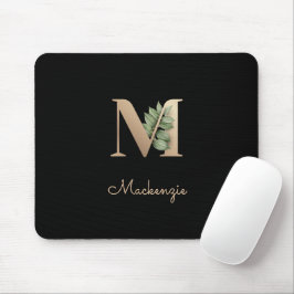 Elegant Botanisch Monogram Letter M Muismat
