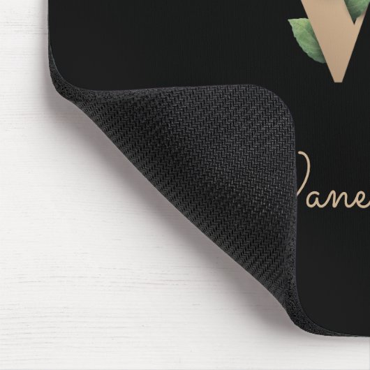 Elegant Botanisch Monogram Letter V Muismat (Hoek)