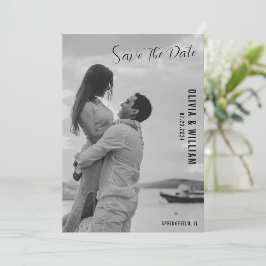 Elegant Botanisch Zwart-Wit Monogram QR Code Save The Date (Staand voorkant)