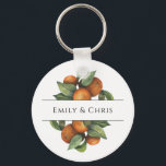 Elegant botanische citrusgroen sleutelhanger<br><div class="desc">,  elegante,  moderne en bohemiaanse gepersonaliseerde sleutelhanger voor uw speciale gelegenheid! Het ontwerp komt overeen met de rest van het Oranje Collectie van de bladvulling. Waterverf oranje vruchten met donkergroene bladeren en lichtgroene bladeren aan de zijkant lijsten boven en onder op uw namen.</div>