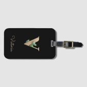 Elegant Botanische monogram Gold Letter V Bagagelabel (Voorkant (horizontaal))