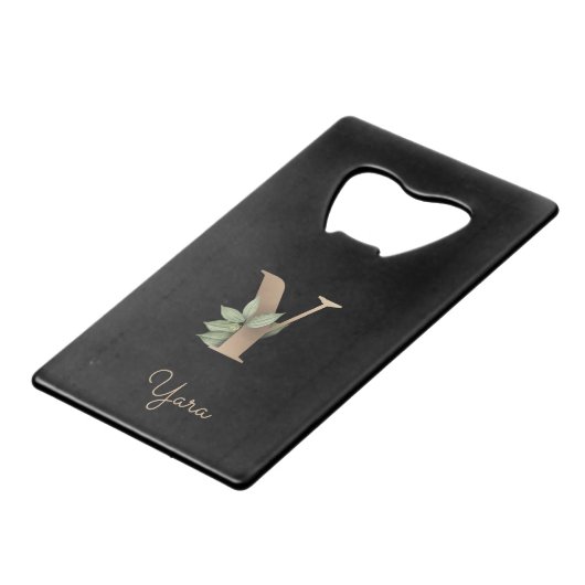 Elegant Botanische monogram Gold Letter Y Creditkaart Flessenopener (Voorkant Gekanteld)
