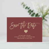 Elegant Bourgogne en goud met hart Save The Date (Staand voorkant)