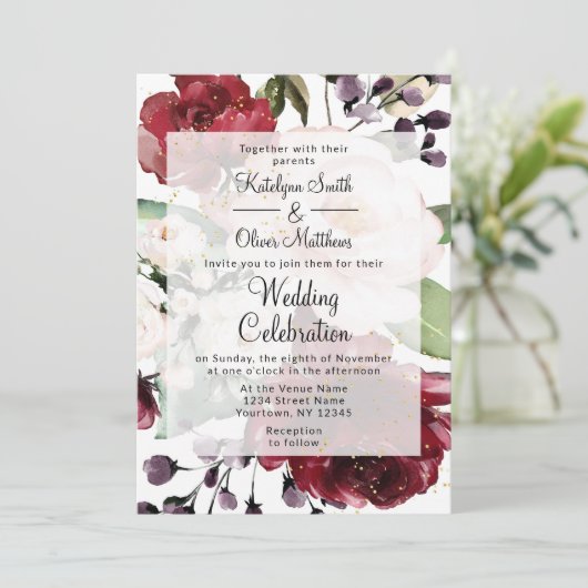 Elegant Bourgondië & Goud Bloemen Waterverf Bruilo Kaart (Staand voorkant)