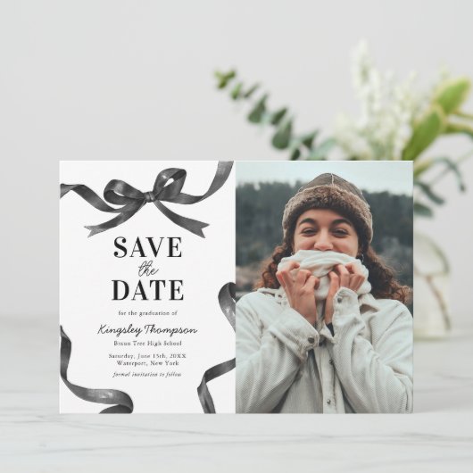 Elegant Bow Graduation Save the Date Announcement (Staand voorkant)