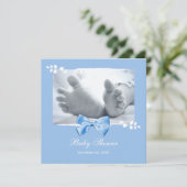 Elegant Boy Baby shower Baby Feet with Blue Bow Kaart (Staand voorkant)