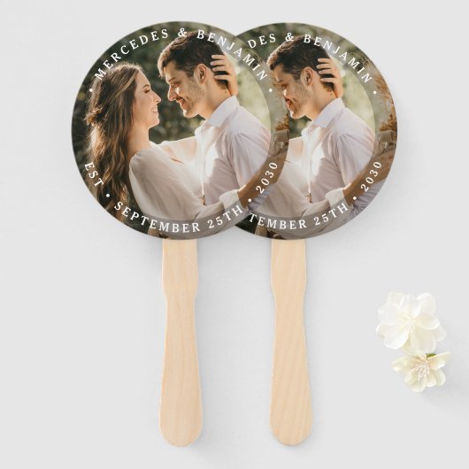 Elegant Bride Groom Modern Foto Name Date Weddensc Handwaaier (Voorkant en achterkant)