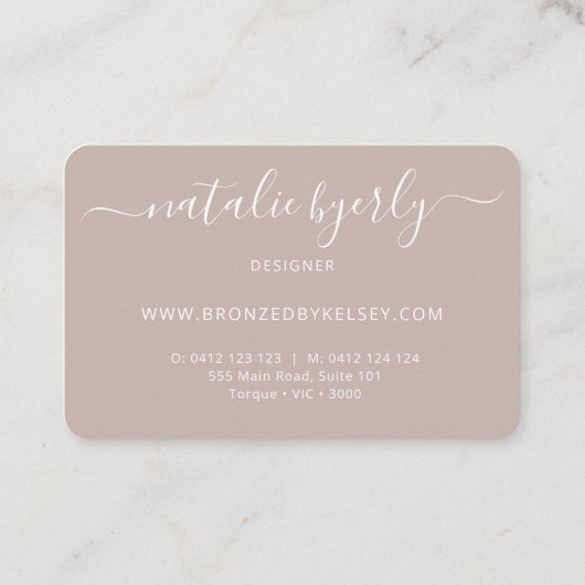 Elegant bronzen en scriptlettertype visitekaartje (Achterkant)